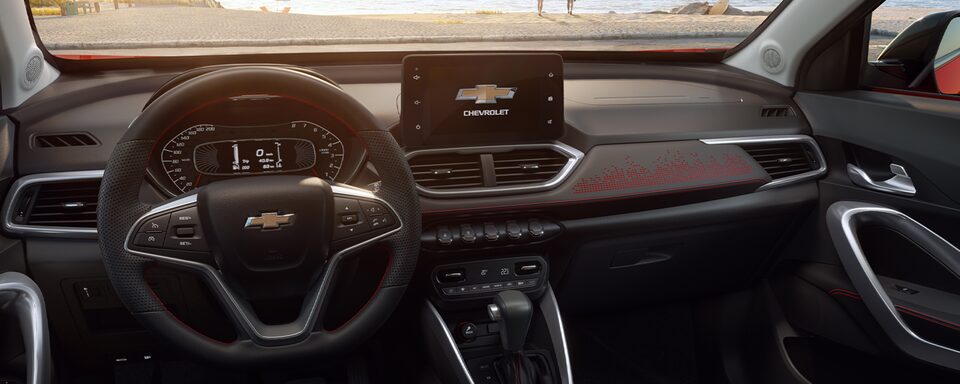 Chevrolet Groove Photography: Interior Dashboard in PVC Black and Red