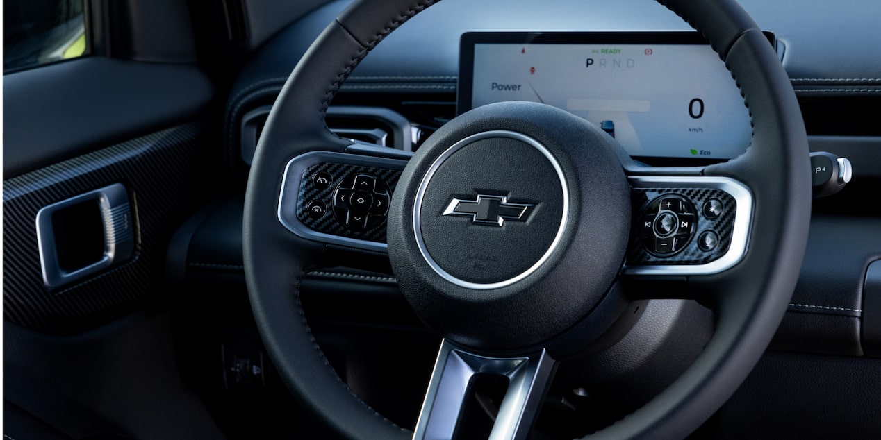 Driver information center & steering of the Chevrolet Spark EUV