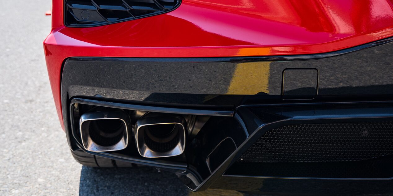 2020-corvette-ext-gal-28