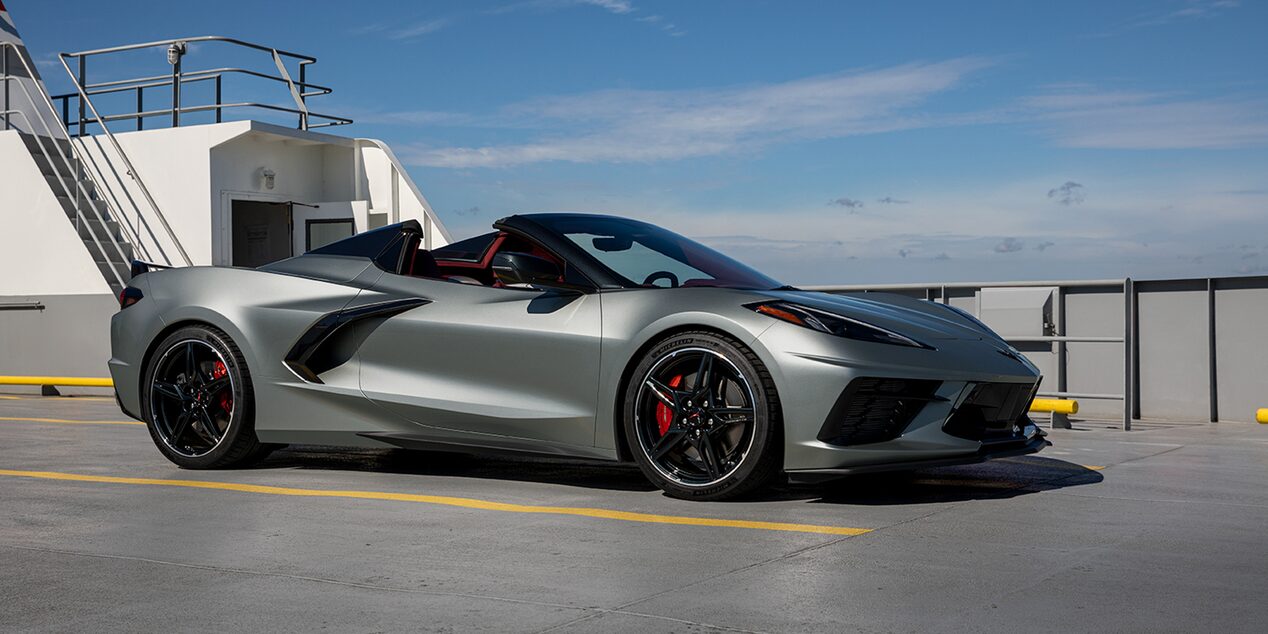 2022-corvette-ext-gal-12