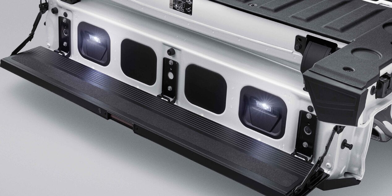 Iluminación para escalón de la puerta de caja