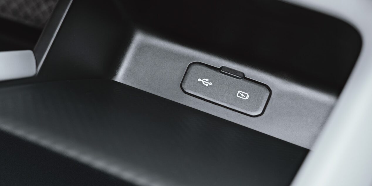 Chevrolet Aveo Hatchback 2026, con pantalla táctil 8 pulgadas conectividad Smartphone Integration, Android Auto y  CarPlay