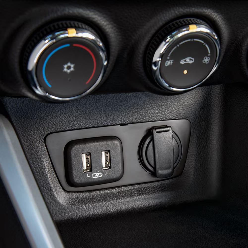 Chevrolet Onix 2026, sedán deportivo con USB