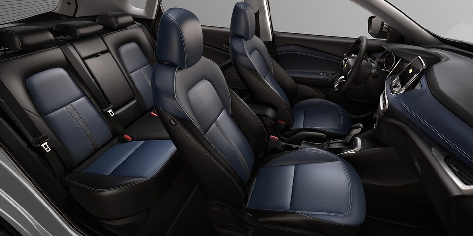Chevrolet Tracker, mejor SUV con interior Vinipiel Negro/Azul