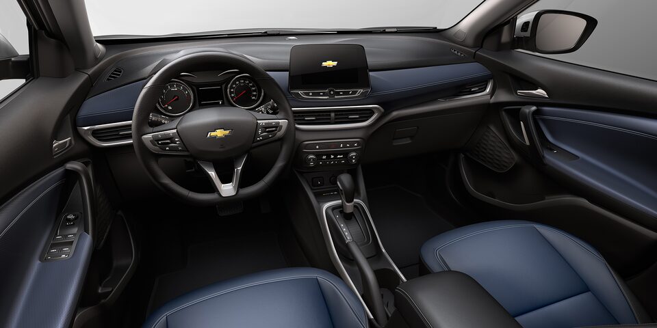 Chevrolet Tracker, mejor SUV con interior Vinipiel Negro/Azul
