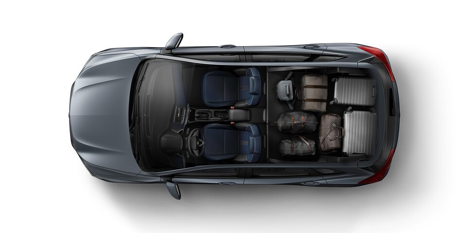 Chevrolet SUV diseñada con todas las comodidades y espacio suficiente para 5 pasajeros.