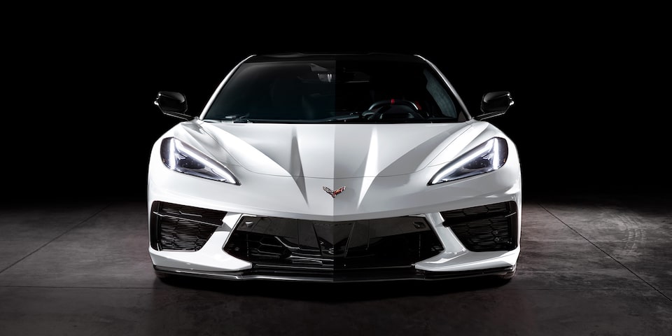 Faros delanteros de LED con función Auto On/Off y detección de túnel para Chevrolet Corvette 2025