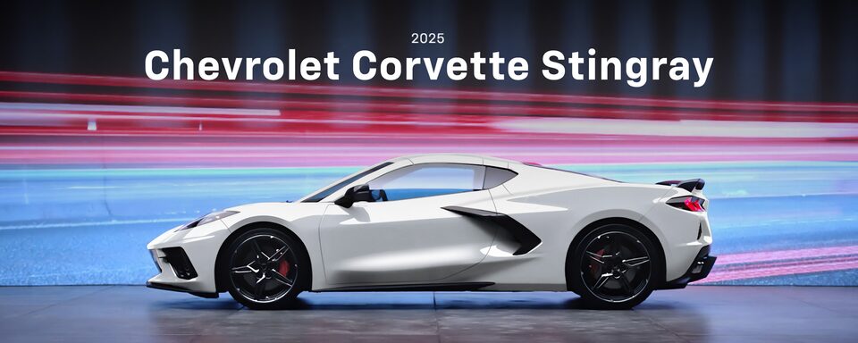 Súper carro deportivo de lujo Chevrolet Corvette 2025, el Stingray más potente de la historia gracias a sus 495 HP.