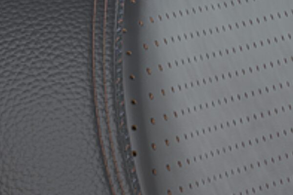 Chevrolet Cheyenne 2025, camioneta pickup con tapizado piel negra