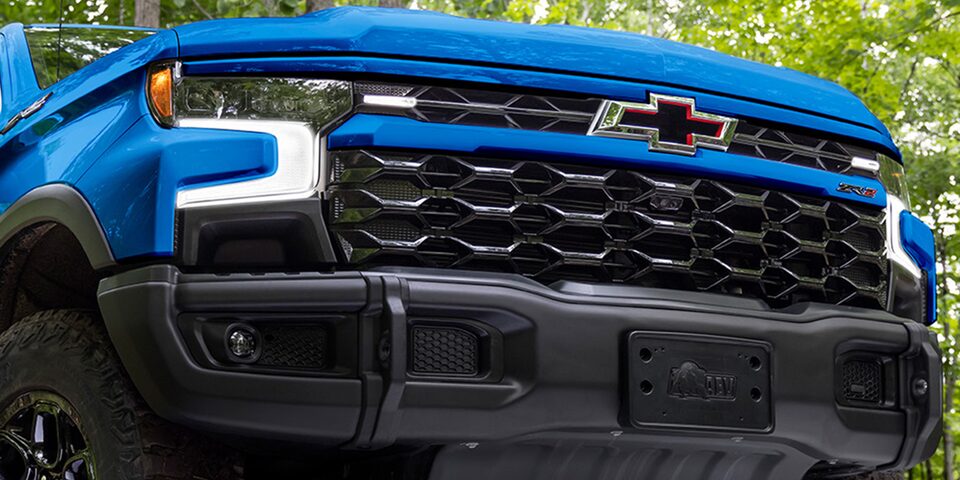 Chevrolet Cheyenne ZR2 BISON 2025, camioneta pickup con diseño exclusivo Off-Road de líneas robustas