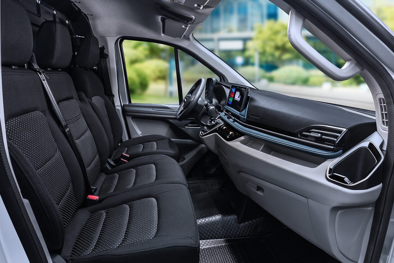 Nueva Chevrolet Express Max 2025, con amplio espacio interior