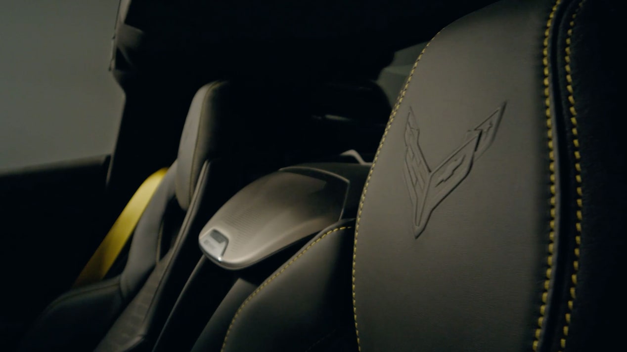 Miniatura de video del interior del Chevy Corvette Stingray 2026
