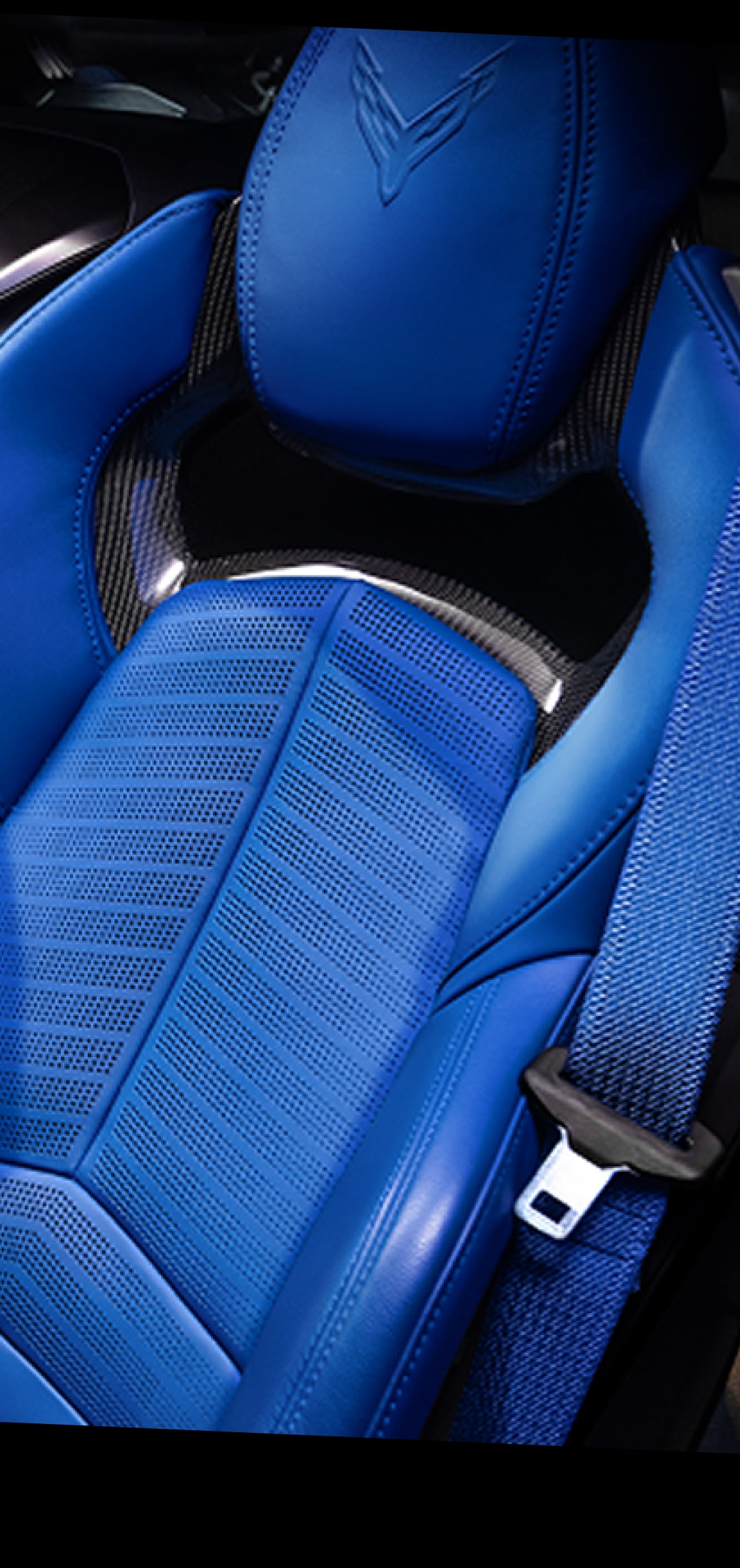 Grand Sport X 3LT featuring Santorin Blue interior