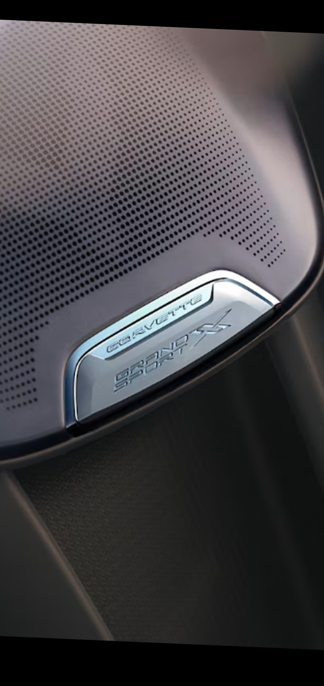 Grand Sport X signature waterfall plaque