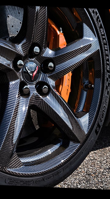 Rin de fibra de carbono en Negro de Chevy Corvette Z06 2027