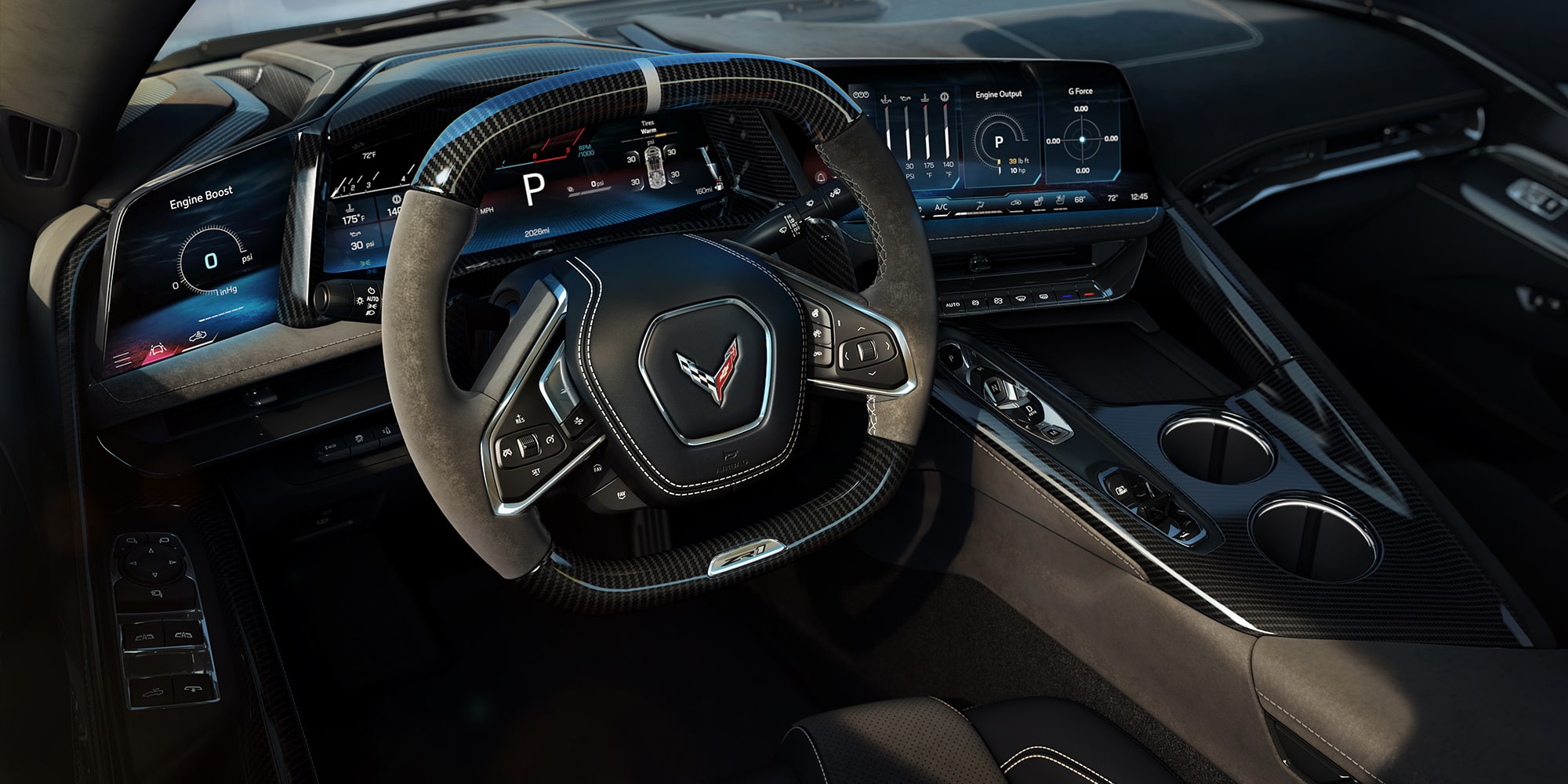 El interior rojo de un Chevrolet Corvette Grand Sport con una cabina centrada en el conductor, con un tablero de indicadores digital, una pantalla táctil central y diseño de tablero angular.