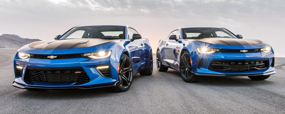 Chevrolet Camaro Hot Wheels Edition: SS 1LE & V6 1LE