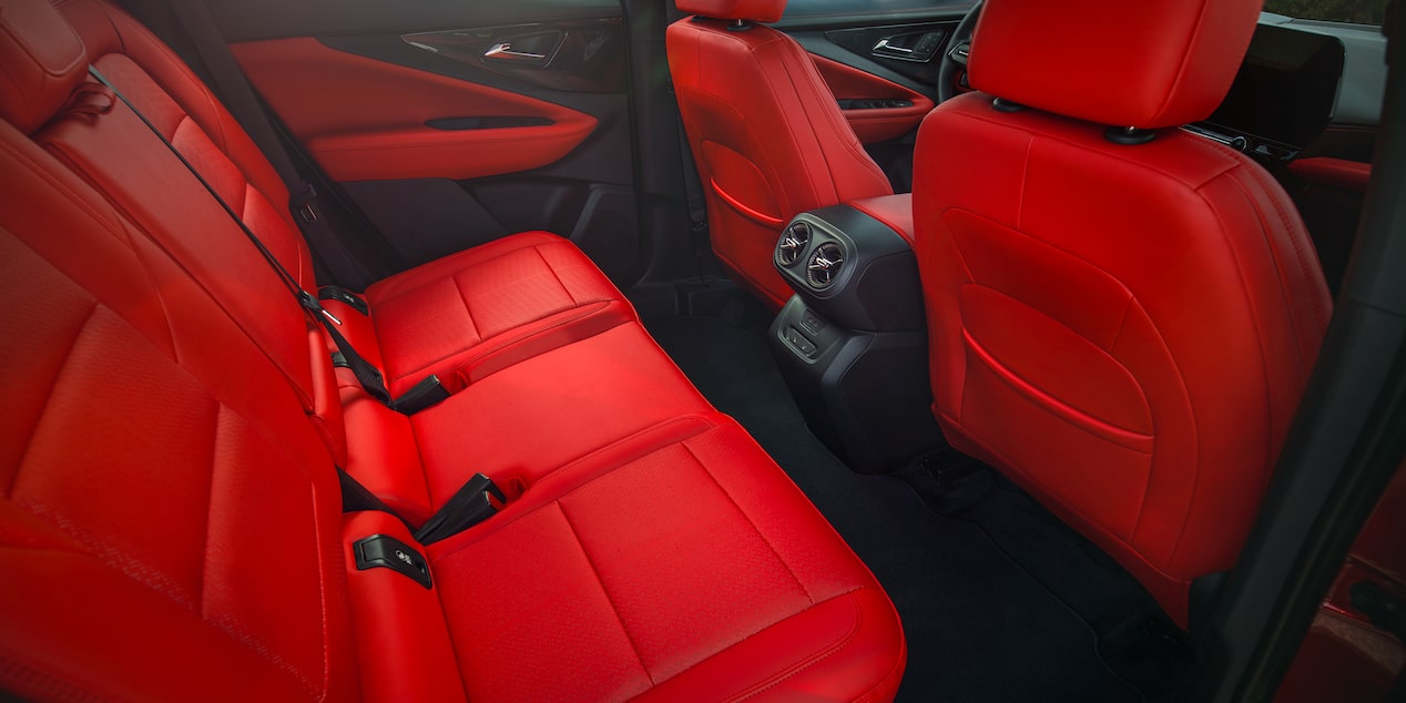 Opción de interior en Rojo en Chevy Blazer EV 2026