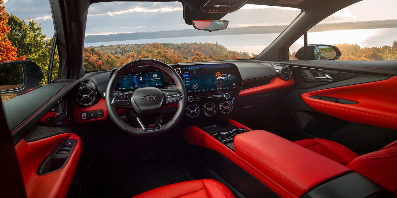 Vista del tablero del lado del conductor en el interior de la Chevy Blazer EV 2026