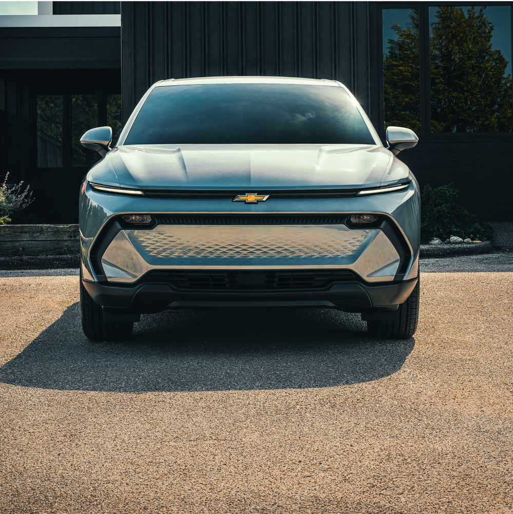 2025 Chevy Equinox EV Front End View