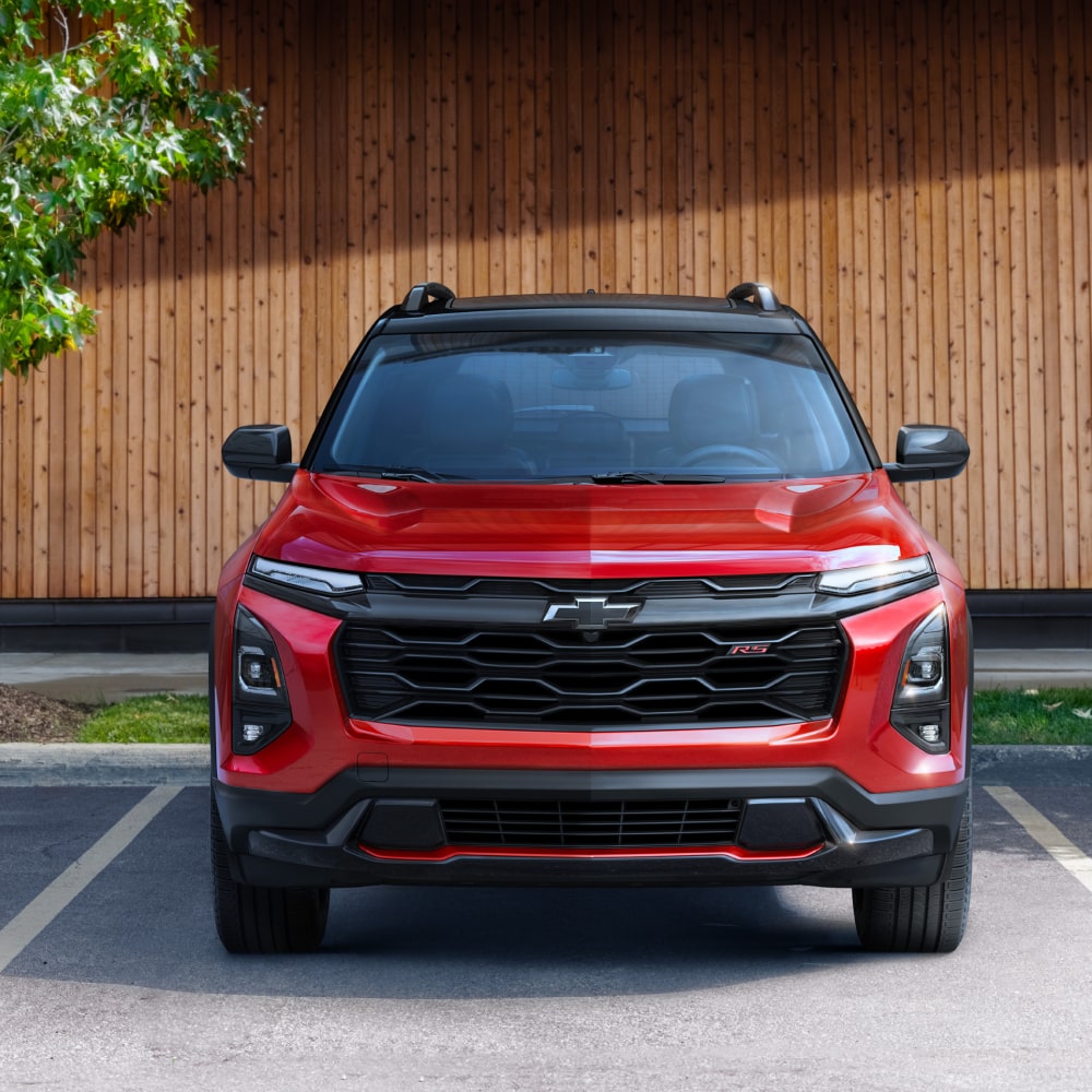Front End View of the 2025 Chevy Equinox Parked in a Parking Spot