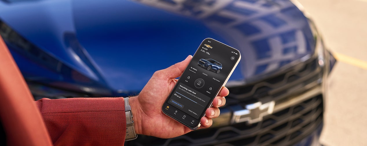 Chevy Owner Using MyChevrolet Smartphone App Vehicle Controls