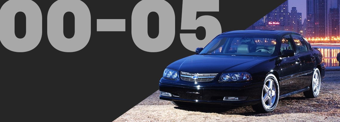 Se muestra un Chevrolet Impala en azul, con un fondo oscuro y texto grande en gris que indica los años de los modelos 00-05.