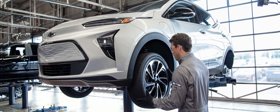 Chevy EV Technician