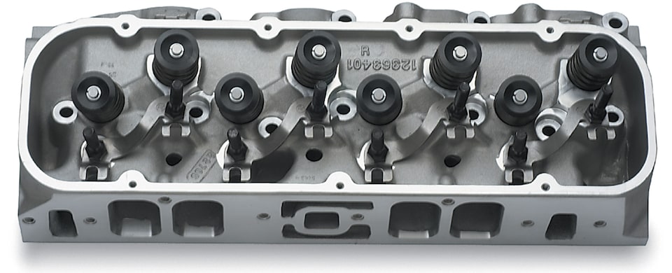 Culata de aluminio 572/620 de Chevy Performance