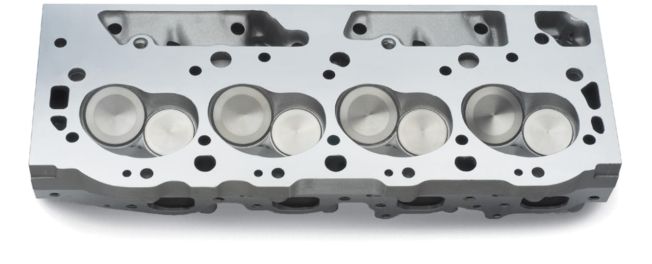 Big Block Aluminum Bowtie Street Cylinder Heads Chevrolet Performance