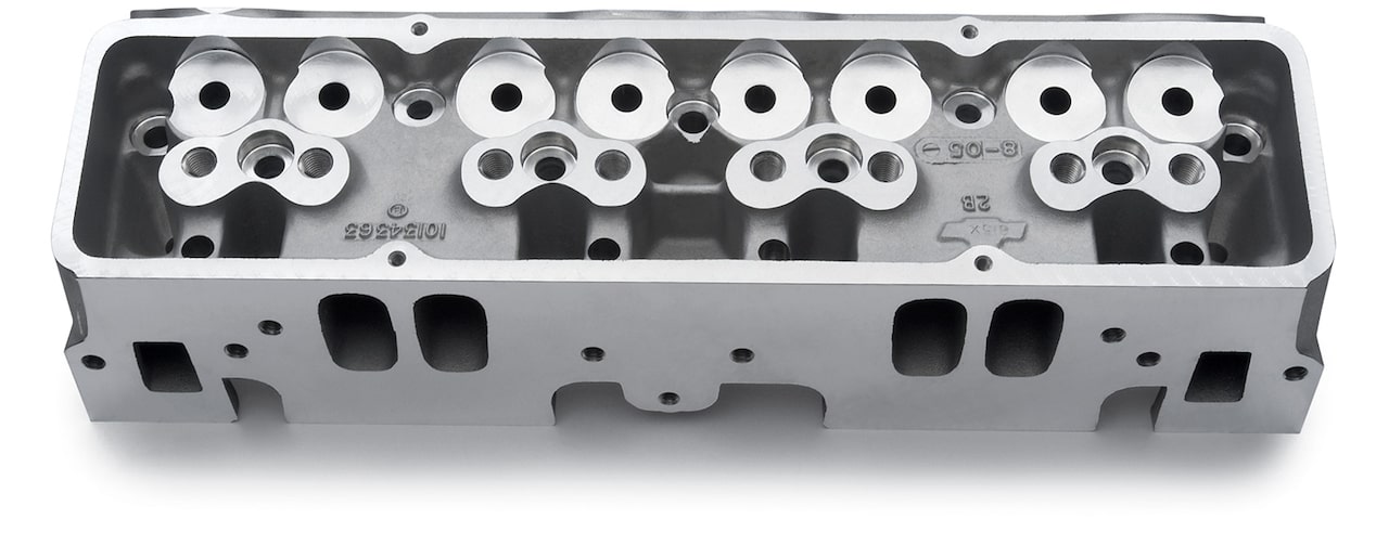 Small-Block Aluminum Racing Cylinder Heads | Chevrolet ...