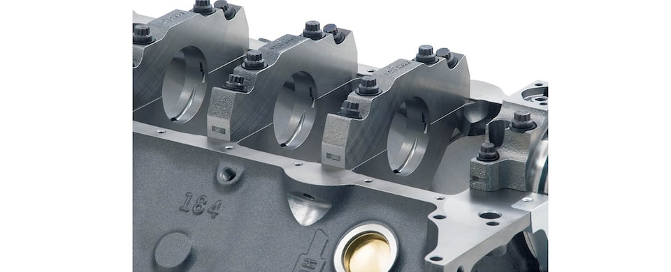 Chevrolet Performance Small-Block Bowtie Sportsman Engine Block 4-Bolt Splayed Main Caps View 