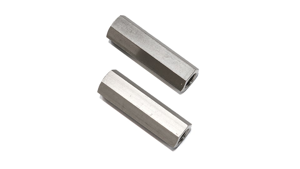 Accesorios de mejora de vehículos todo terreno Chevrolet Performance para la Colorado ZR2: Sistema de manga para barra de acoplamiento, N.° de parte 84419134