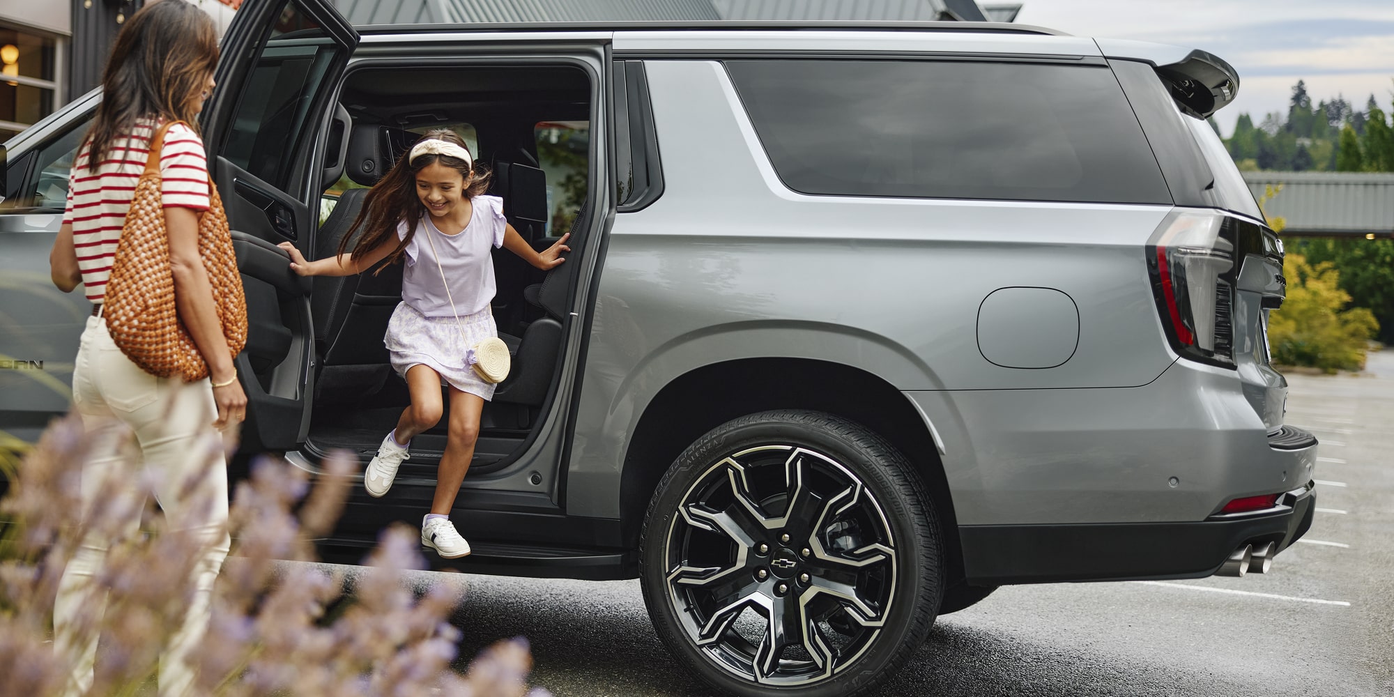 Suburban RST shown in Sterling Gray