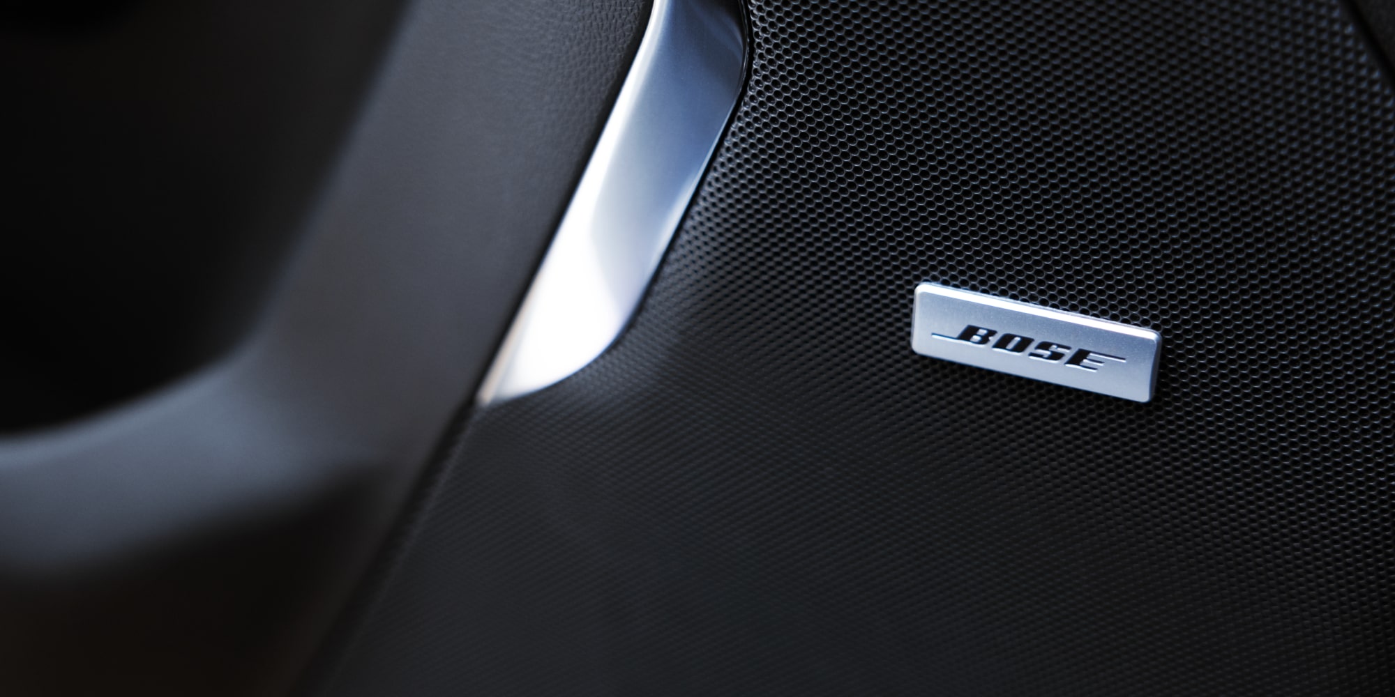 Tahoe Z71 shown in Gideon/Very Dark Atmosphere interior