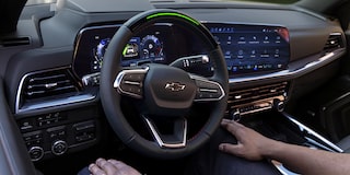 Tahoe RST shown in Jet Black / Victory Red interior