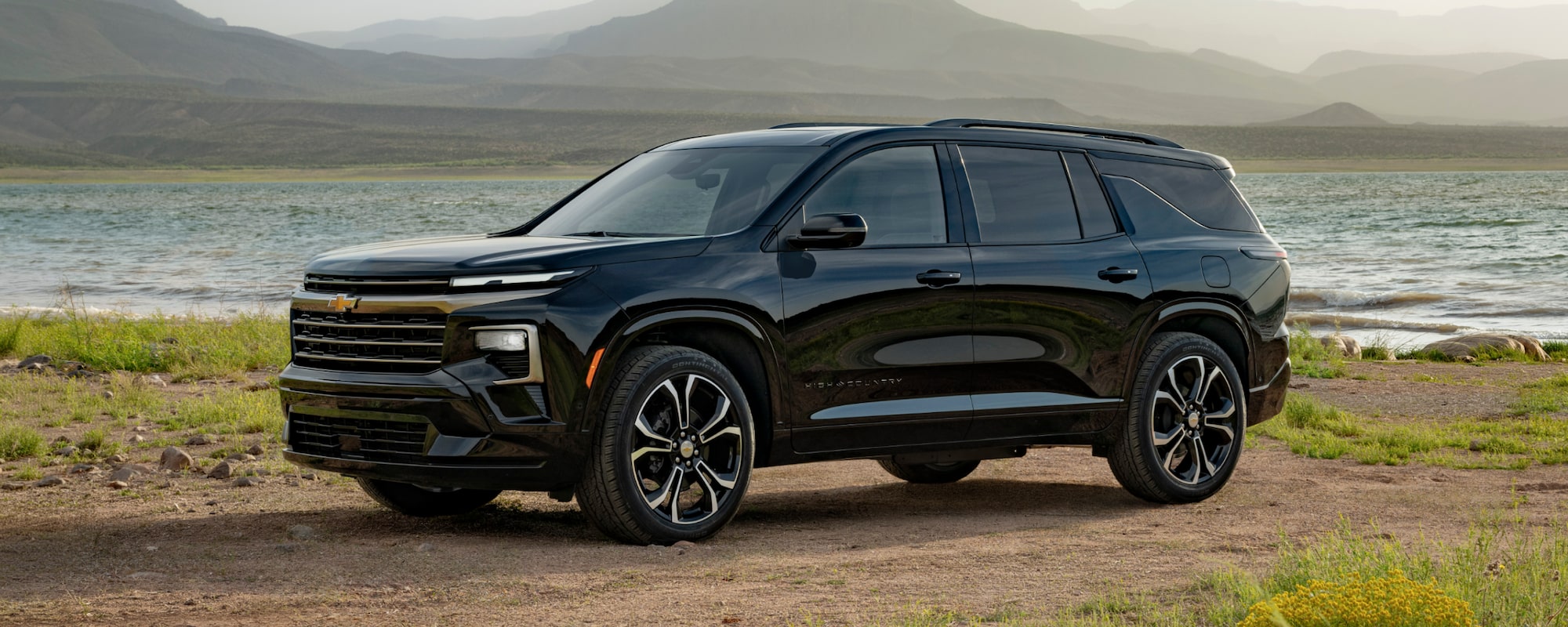 2027 Chevrolet Traverse parked, front three-quarter exterior view