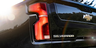 Silverado 2500 HD High Country in Black.