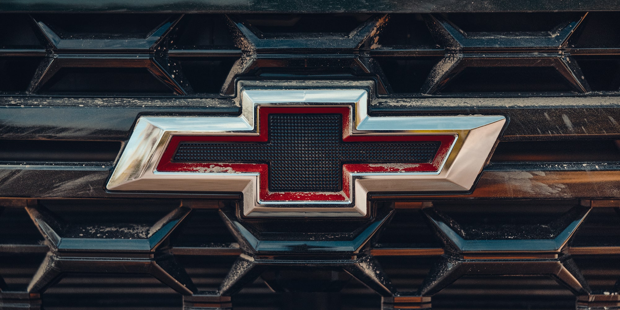 Chevy Bowtie badging, shown on Silverado 2500 HD.