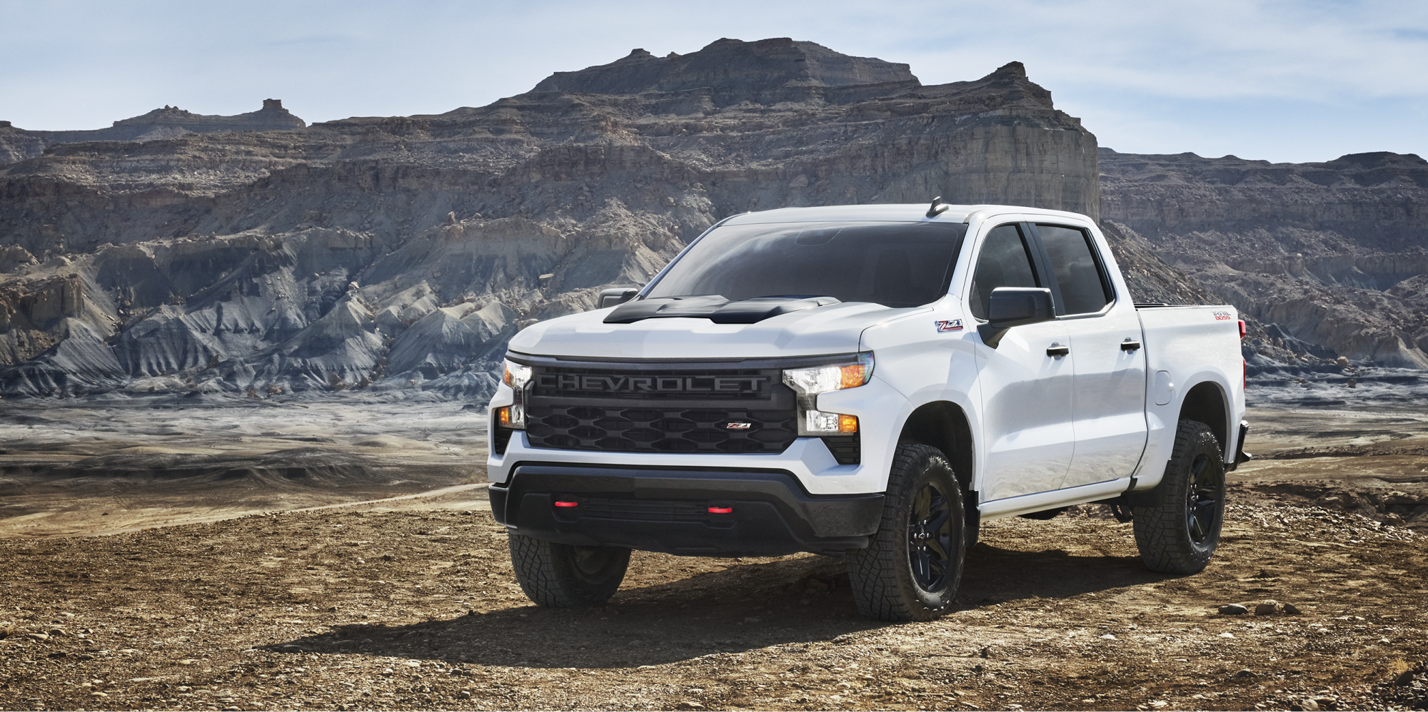 Silverado HD Trail Boss Parked Overlooking Mountains