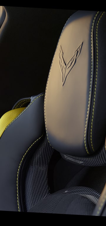 Primer plano de la parte superior de un asiento de un Chevy Corvette ZR1