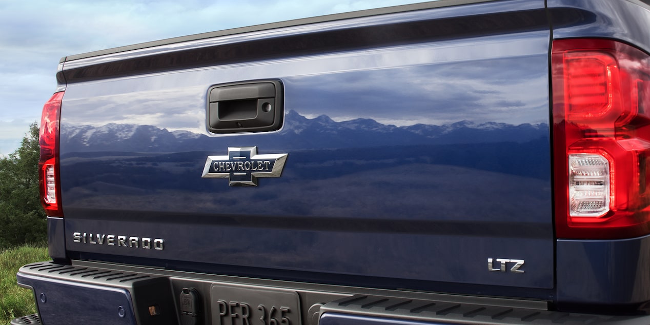 Centennial Edition 100 Years Of Chevy Trucks Chevrolet Chevrolet Centennial Truck Special Edition Rear