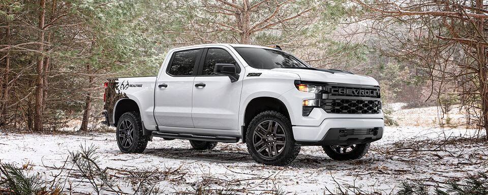 2022 Silverado RealTree Special Edition Front Passenger Shot