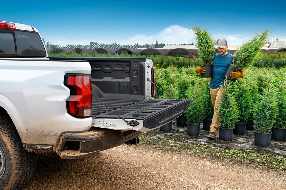  2023 Chevy Colorado Tailgate