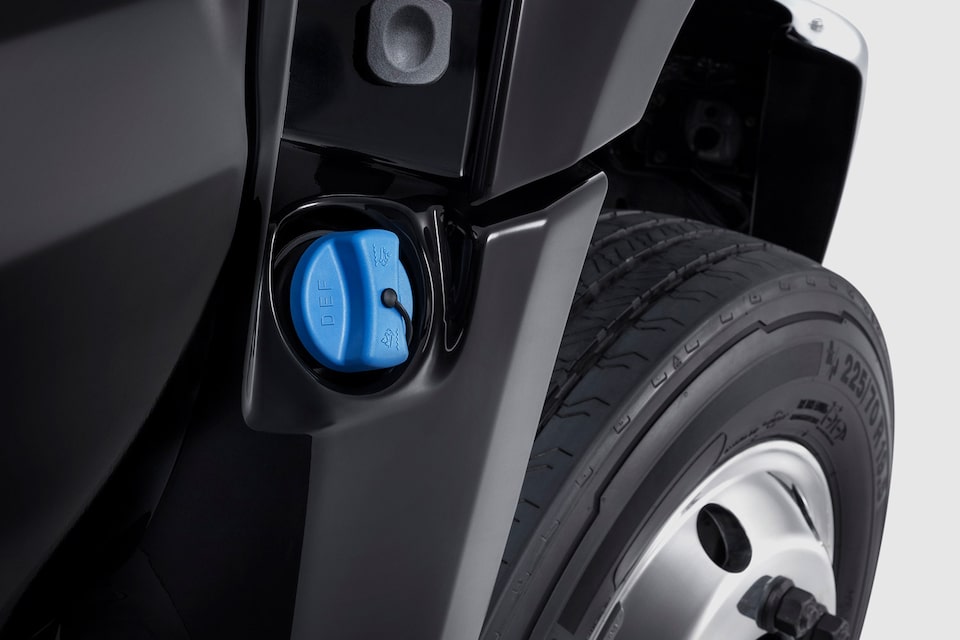 Silverado Chassis Cab: Diesel Exhaust Fluid Fill