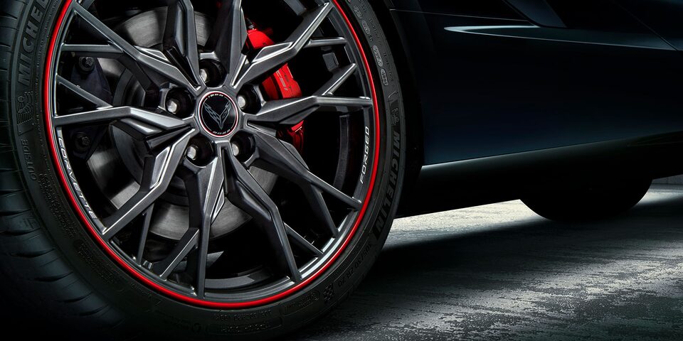 2023 Corvette 70th Anniversary Edition Wheels with Red Stripe