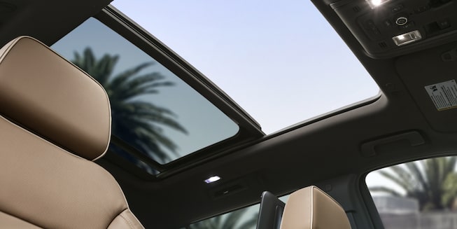 2023 GMC Suburban Sunroof Interior.jpg