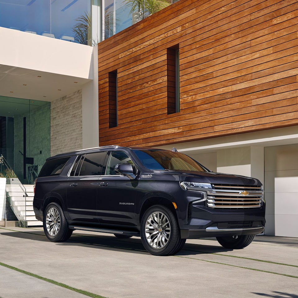 Large Family SUV 2023 Chevrolet Suburban