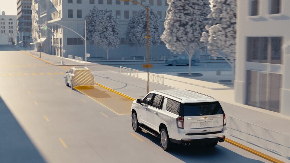 Forward Collision Alert y frenado de emergencia automático