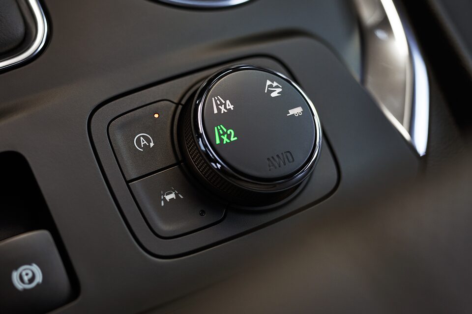 2023 Chevrolet Traverse Mid Side SUV Interior Driver Mode Selector 